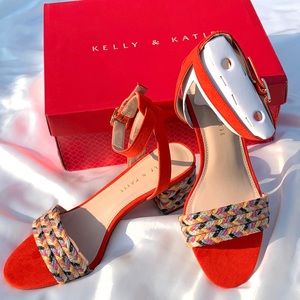 Kelly & Katie Sandal
